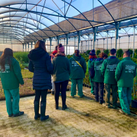 Alumnos de la Asociación Aprexs de Don Benito visitan el Vivero Provincial de la Diputación de Badajoz