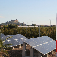 El presidente de la Diputación presenta el proyecto de instalación de paneles fotovoltaicos para autoconsumo en los centros del ciclo integral del agua