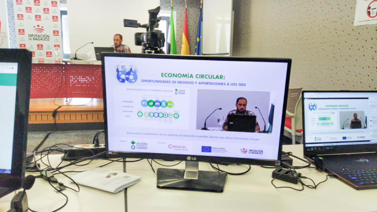 El emprendimiento circular y sostenible, tema principal en la jornada celebrada por Acción Contra el Hambre y la Diputación de Badajoz