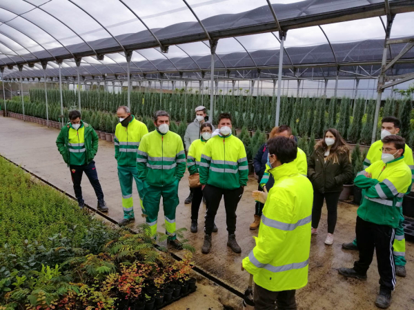 Imagen: La Escuela Profesional `Campiña Sur II´ visita el Vivero Provincial de la Diputación de Badajoz