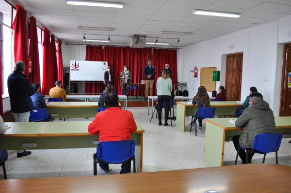 Imagen: Comienza en Villafranca de los Barros la acción formativa de ‘Sacrificio, faenado y despiece de anim...