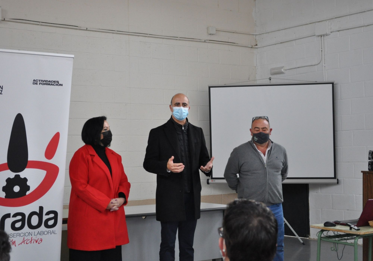 Inaugurado en Zafra el curso de ‘Instalaciones solares fotovoltaicas’ impulsado por la Diputación de Badajoz