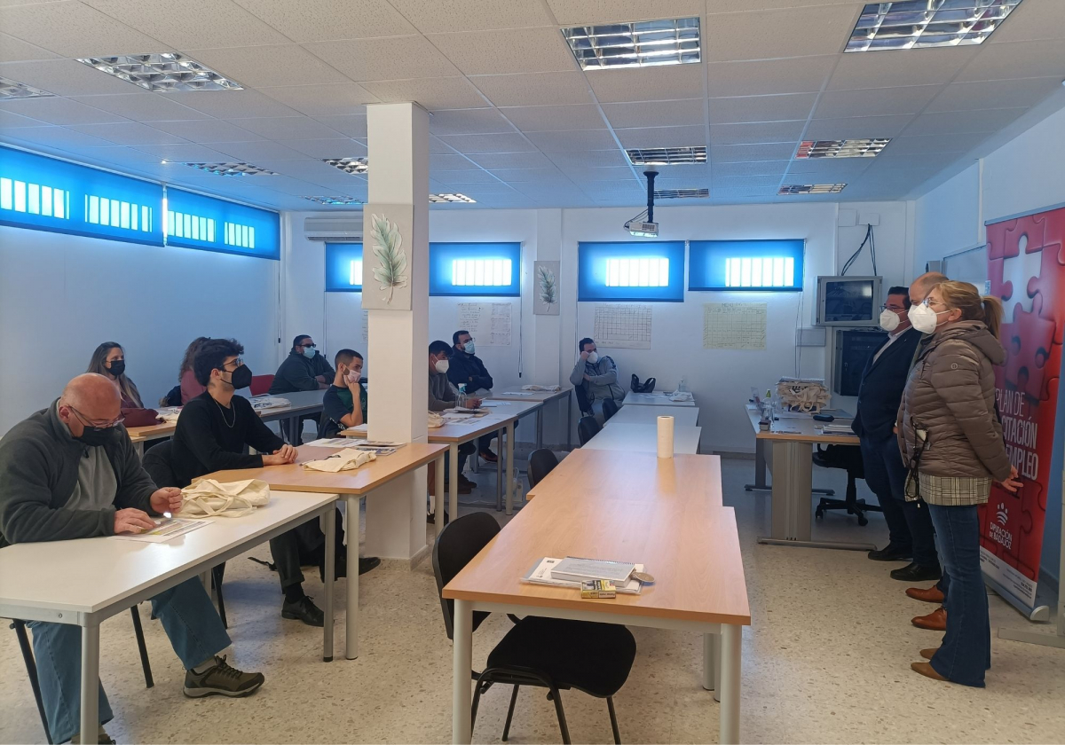 Inaugurado en La Albuera la acción formativa sobre ‘‘Itinerarios de Trabajos de Almacén”