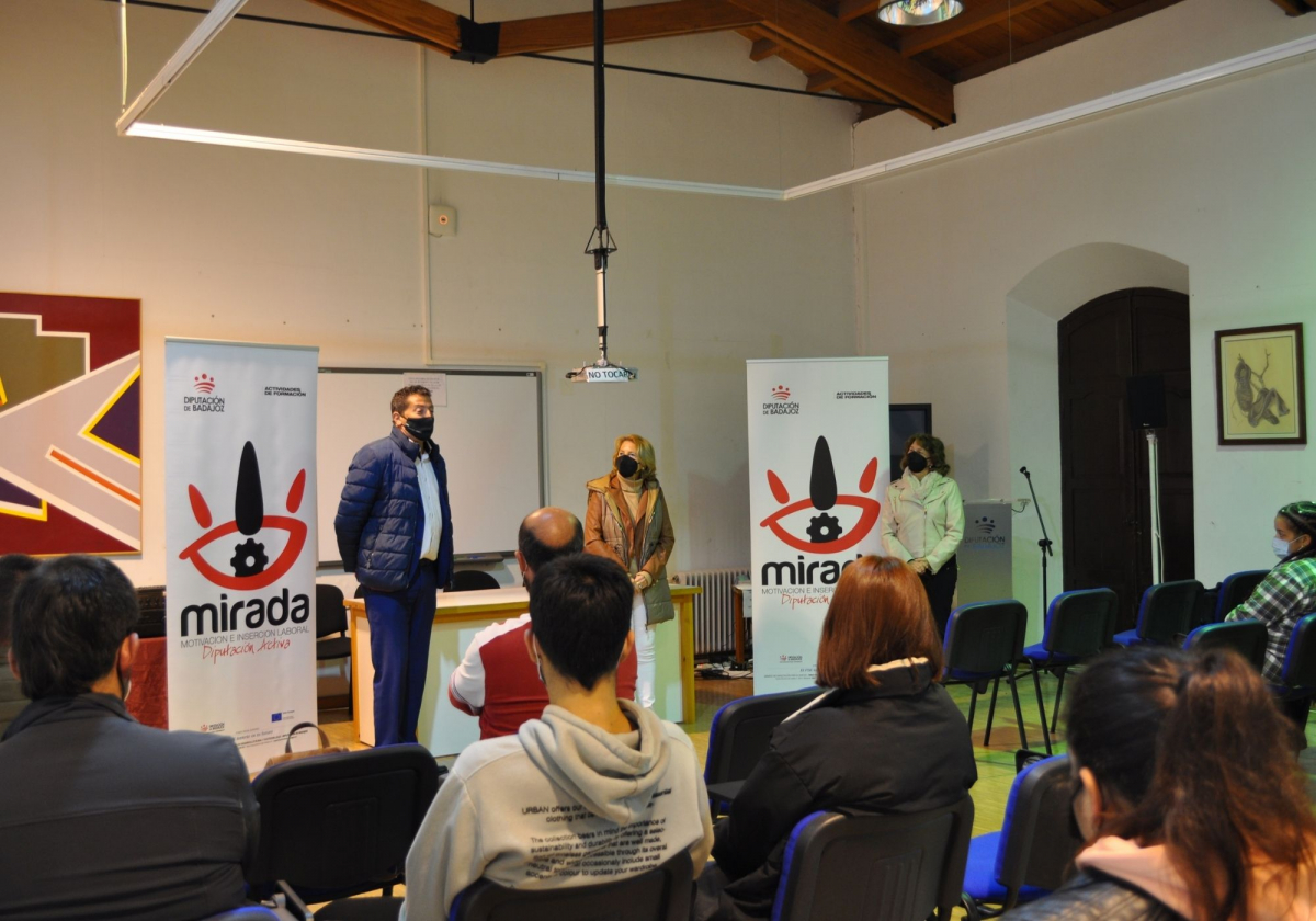 Una nueva acción formativa de ’Gestión de los aprovechamientos cinegético-piscícolas’ ha comenzado en Azuaga