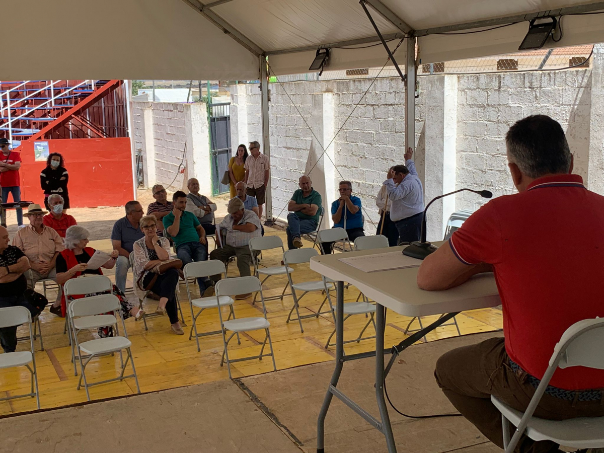 La Diputación de Badajoz ha participado en la subasta de ganado de la XII Feria Agroganadera y Multisectorial de Siruela