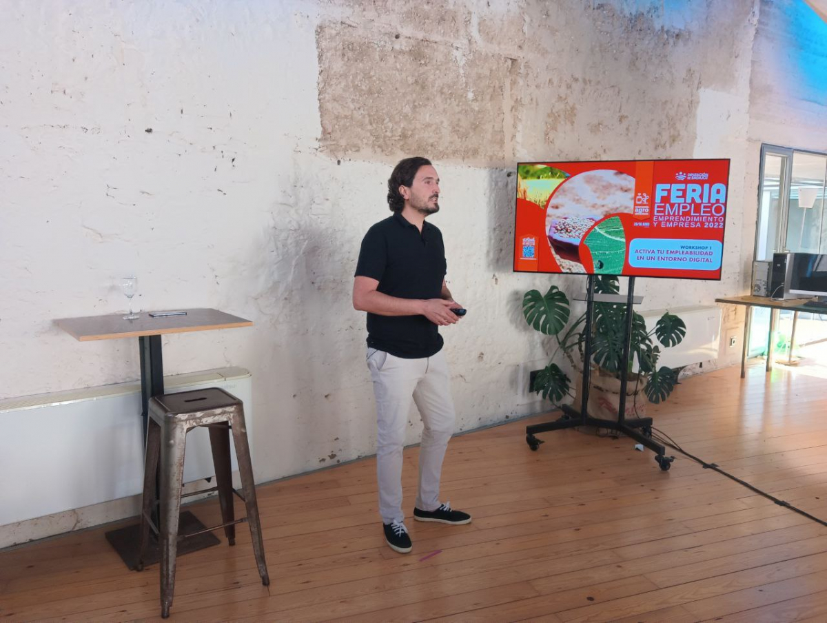 La Feria virtual de Empleo, Emprendimiento y Empresa 2022 de la Diputación de Badajoz comienza con una amplia participación