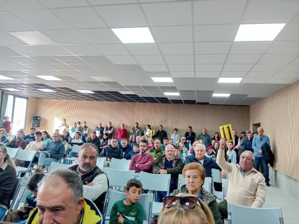Imagen: La Diputación de Badajoz participó en la subasta de la XL Feria Agroganadera y VII Salón de la Carne...