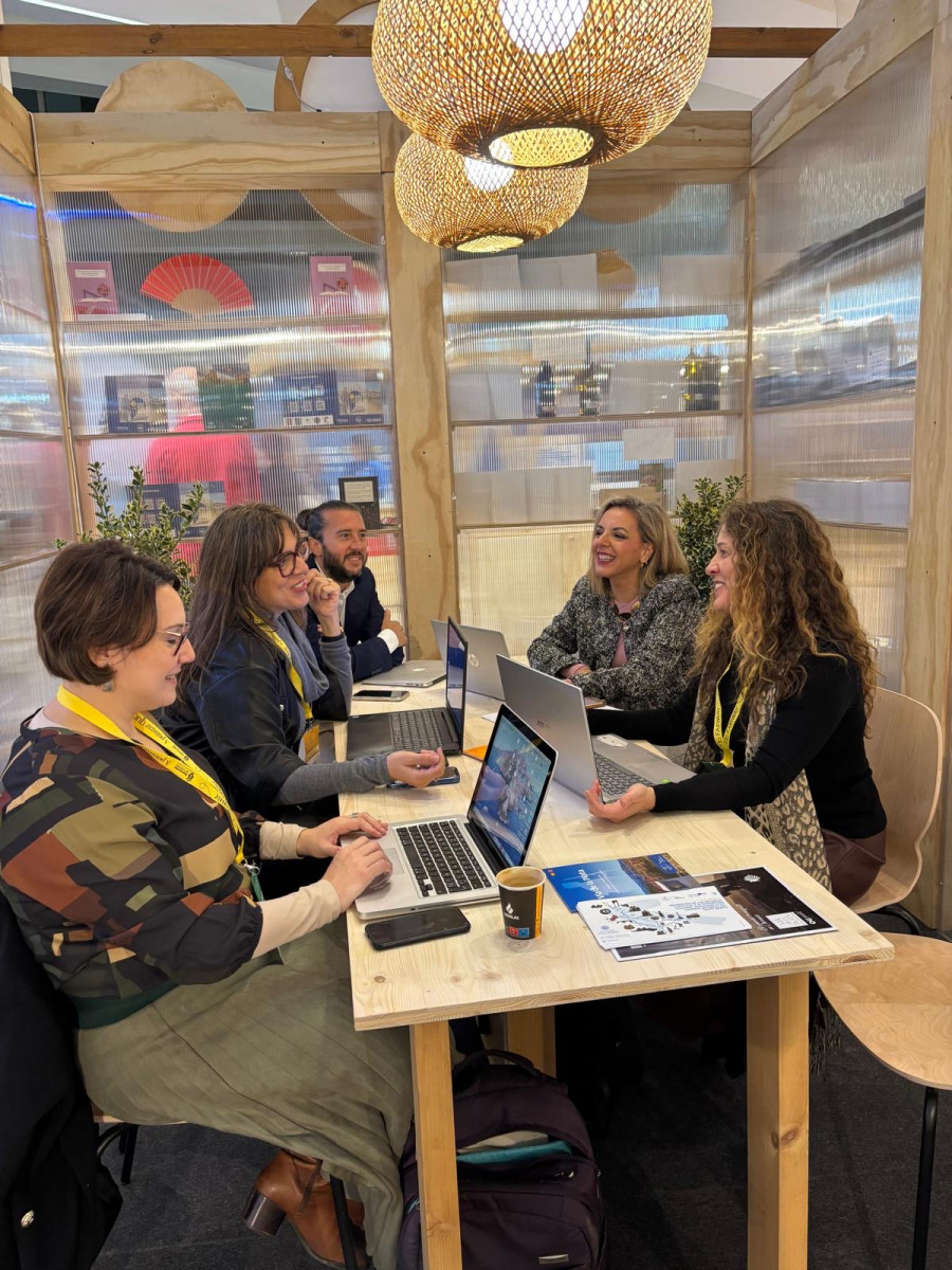 CAMINO VERTICAL 1.jpg