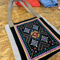 La Diputación de Badajoz impulsa el Laboratorio Textil Ecológico y lo consolida como herramienta clave contra la despoblación rural