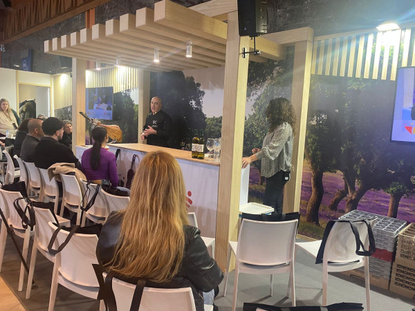 Imagen: La Diputación de Badajoz promociona la gastronomía de ‘Calidad Diferenciada’ en Málaga H&amp;T 2026