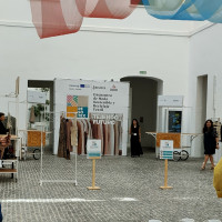 FOTO INSTITUCIONAL PANTALLA.jpg