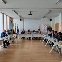 Imagen: Segundo encuentro entre la Diputación de Badajoz, REDEX y los Grupos de Acción Local para impulsar l...