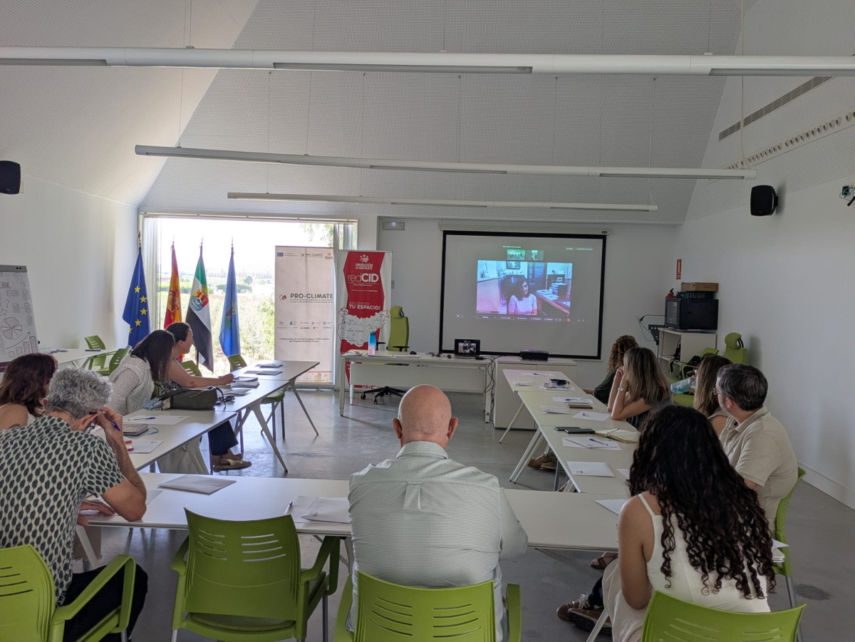 PRO-CLIMATE: La diputación celebra en Calamonte un taller conjunto de co-creación para impulsar la adaptación climática y afrontar el reto demográfico